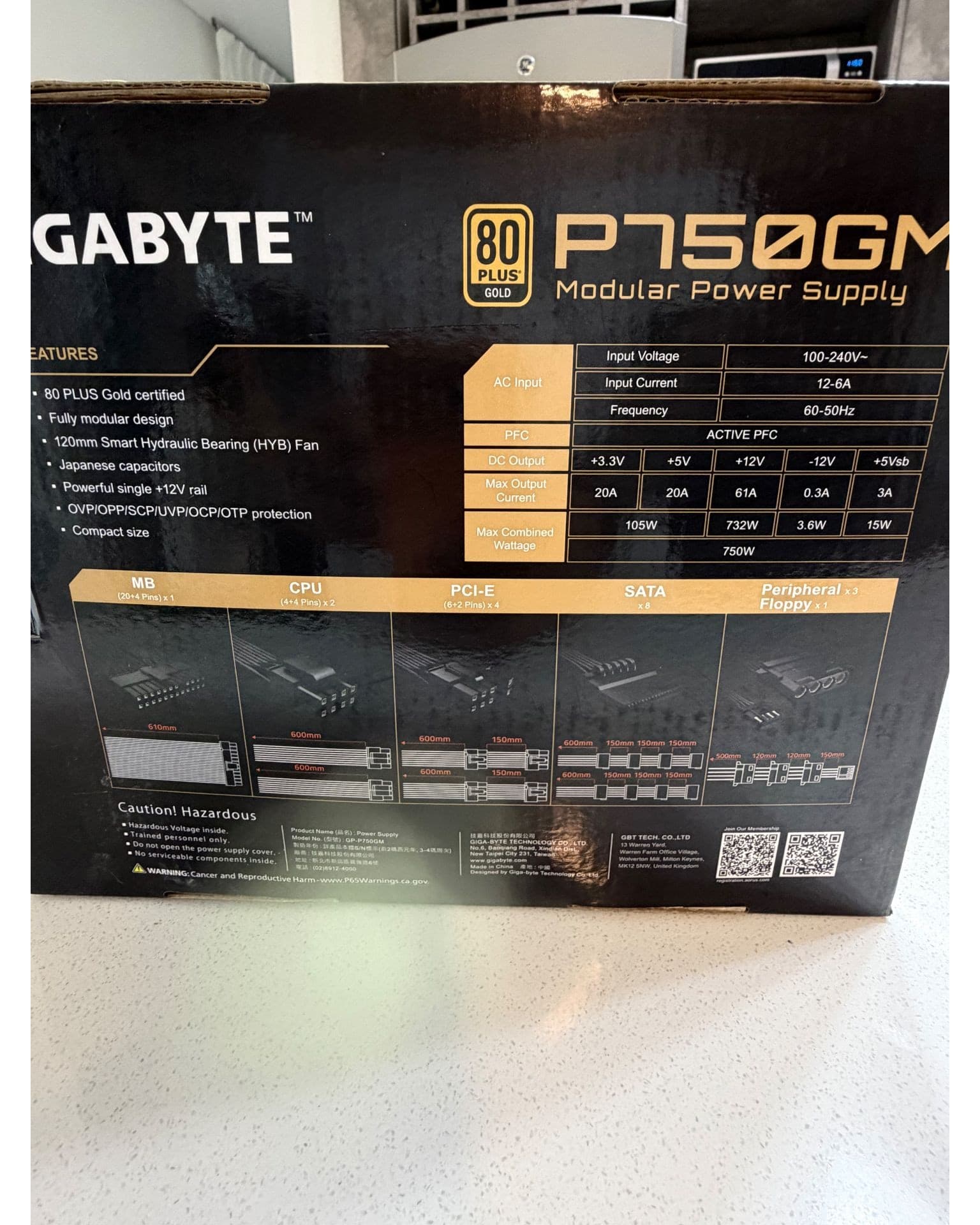 Fuente Gigabyte P750GM - Imagen 1