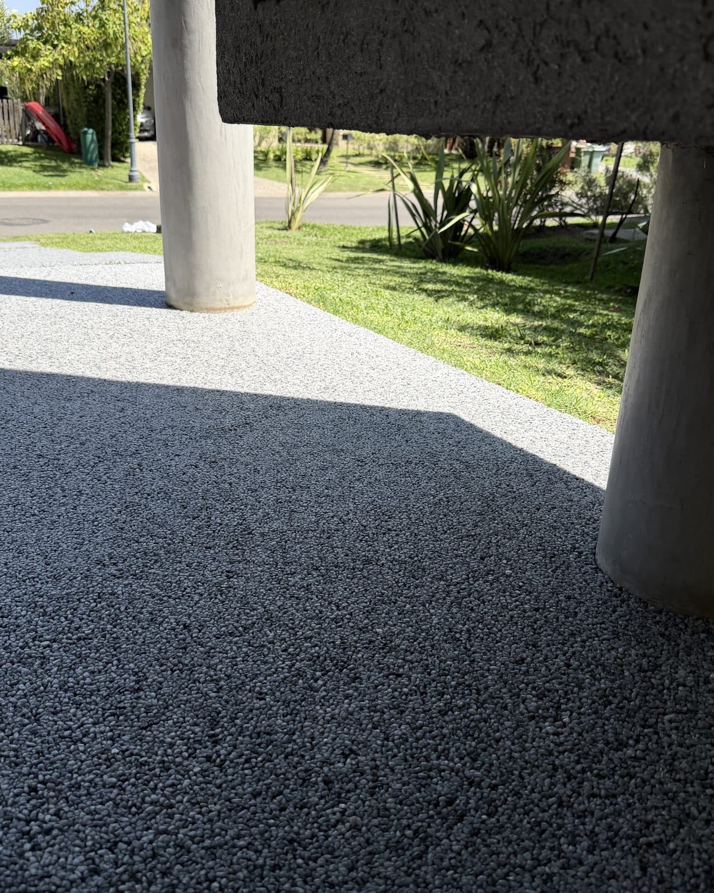 Lecatex Stone - Piso de piedra natural sin juntas - Imagen 1